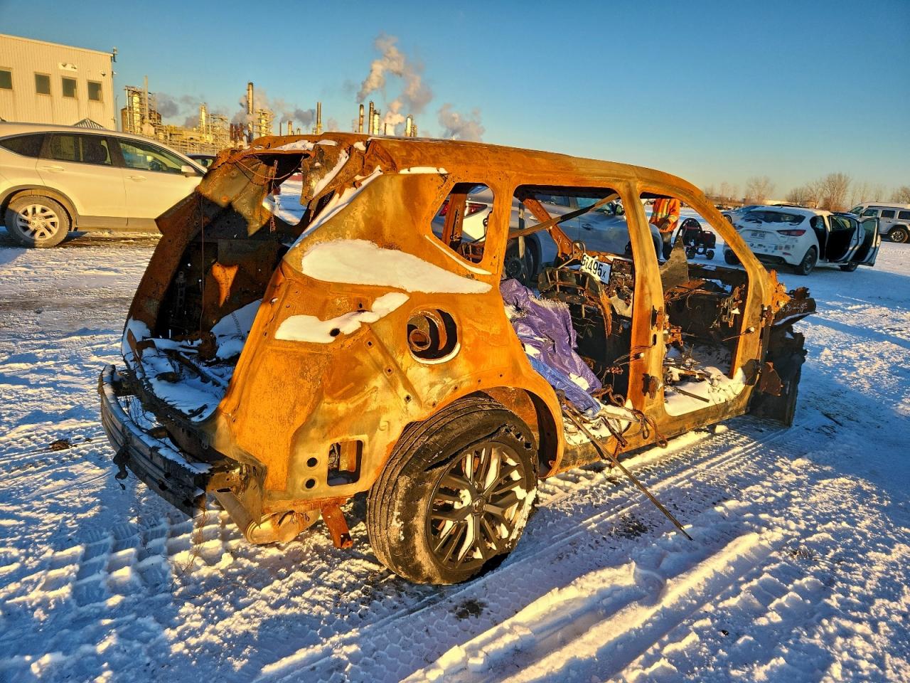 2021 NISSAN ROGUE S photo 3