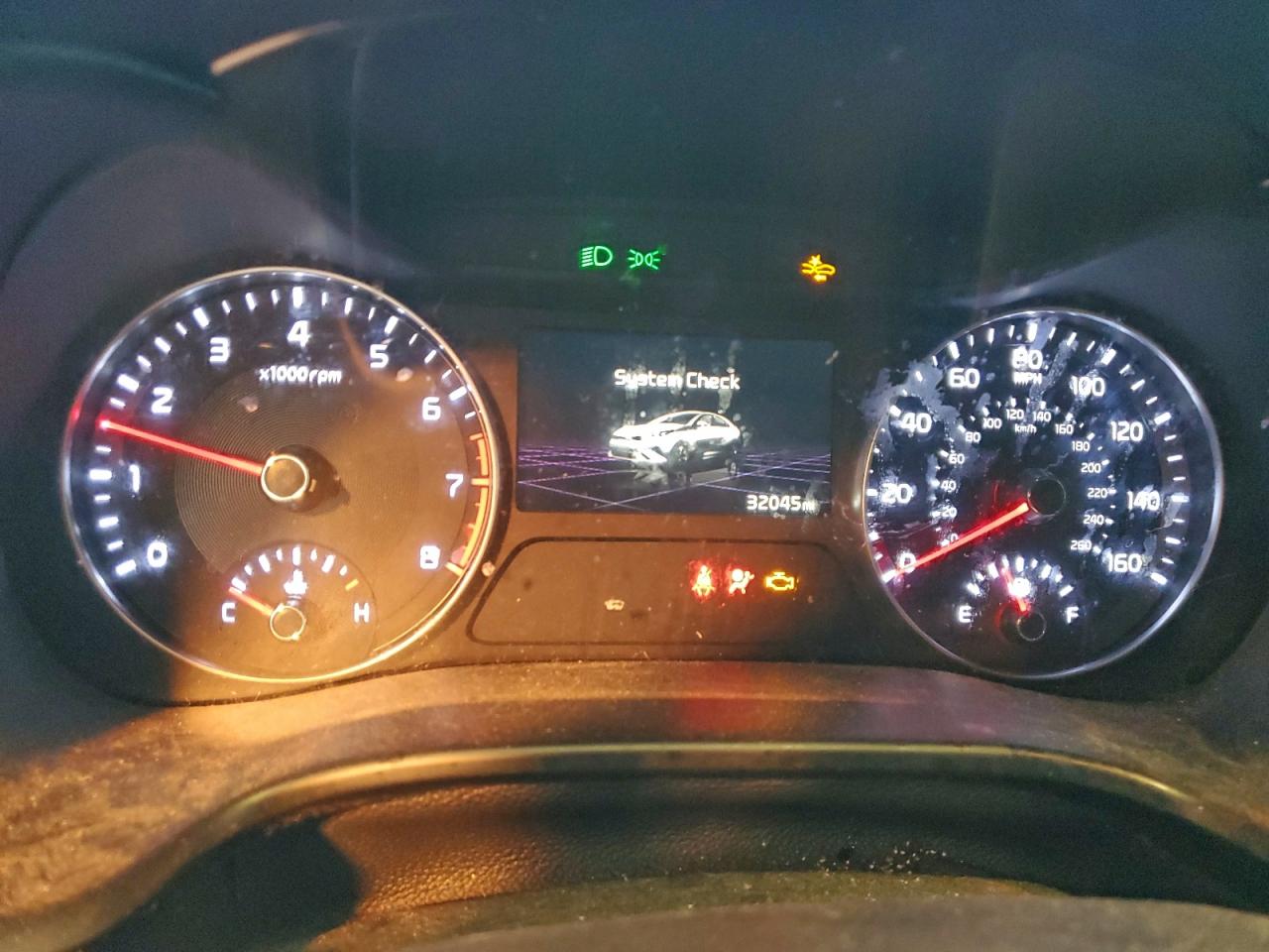2024 KIA FORTE GT LINE photo 9