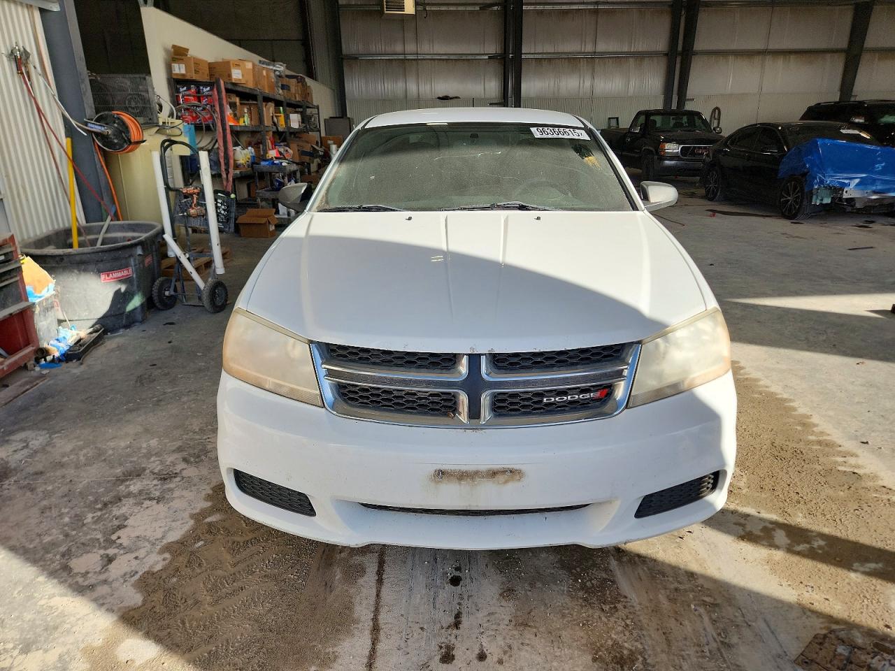 2013 DODGE AVENGER SE photo 5