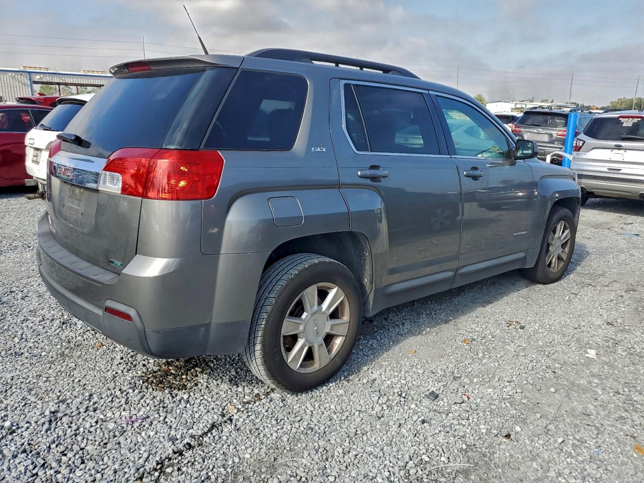 2012 GMC TERRAIN SLT photo 7