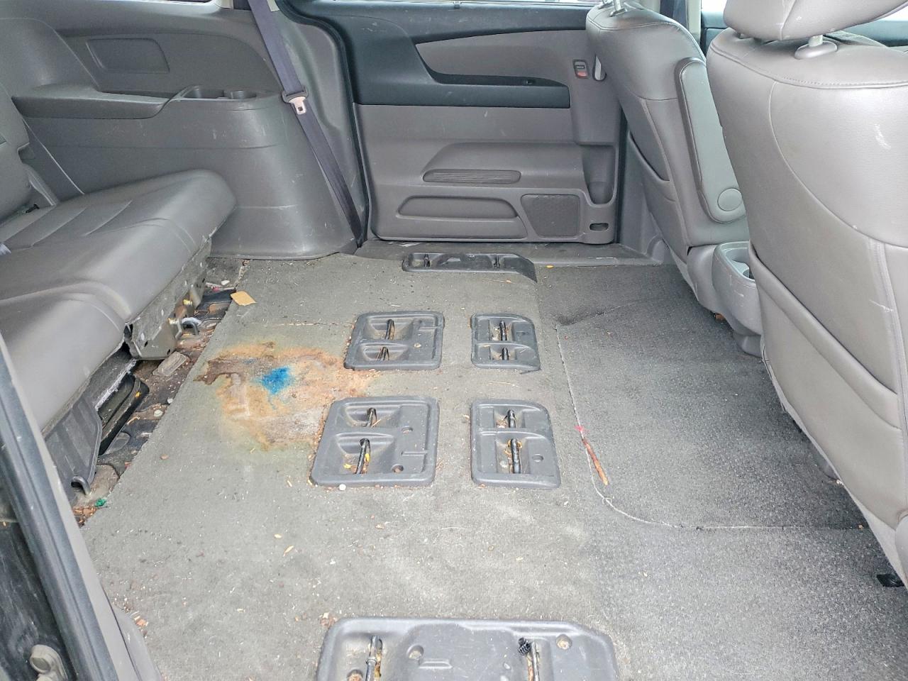 2012 HONDA ODYSSEY EXL photo 11