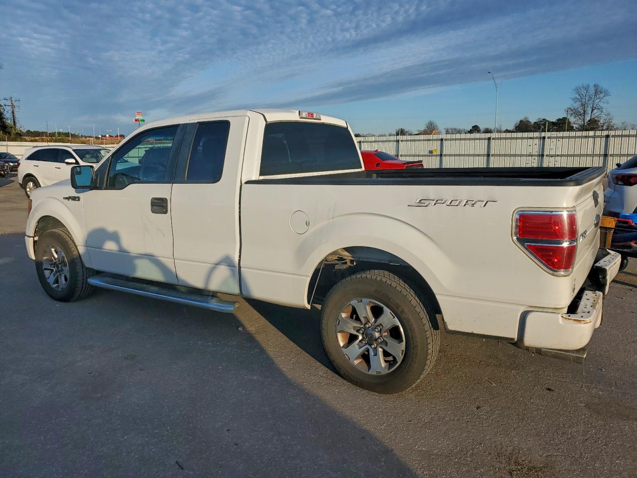 2013 FORD F150 SUPER CAB photo 2