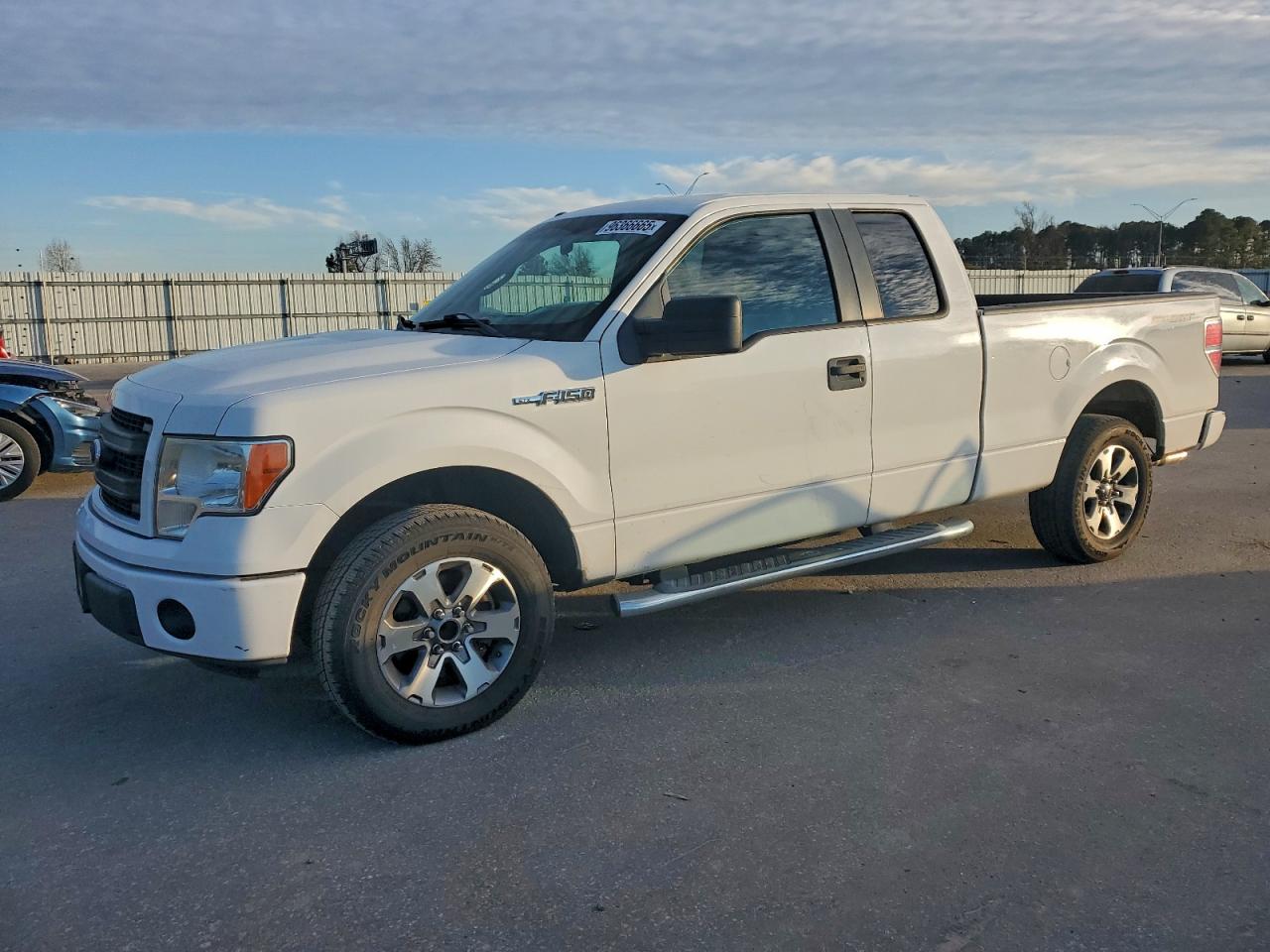 2013 FORD F150