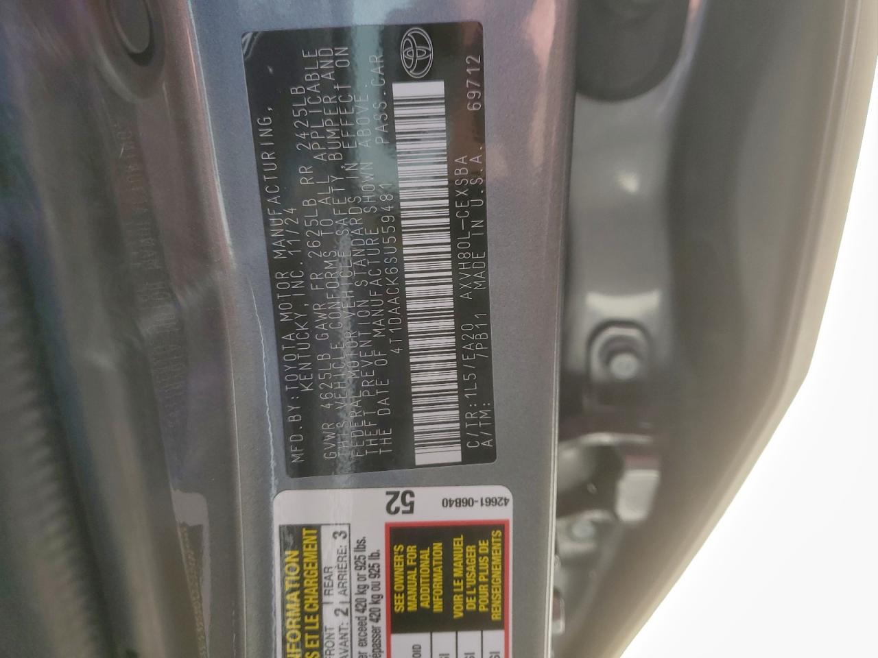2025 TOYOTA CAMRY XSE photo 12