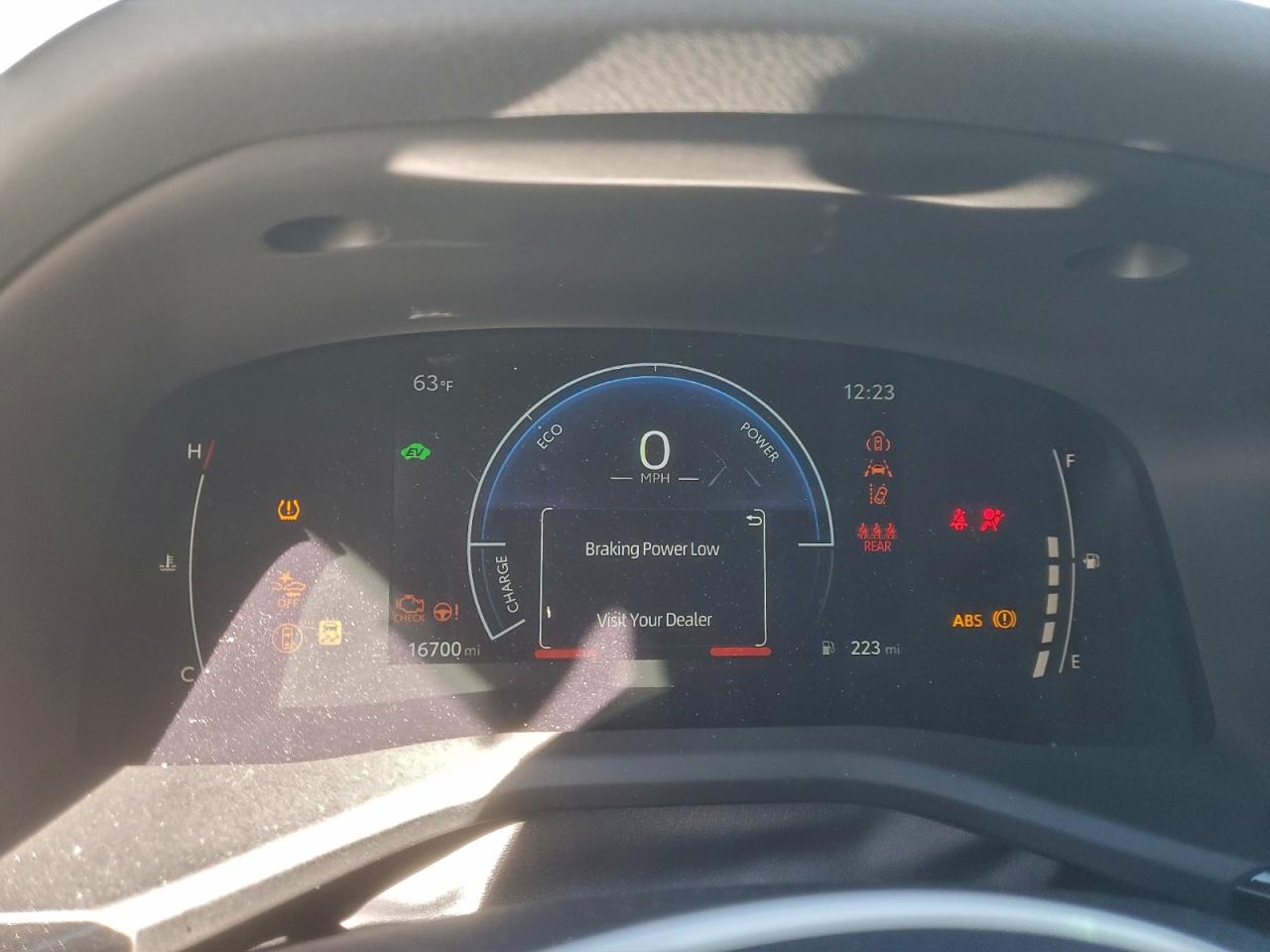 2025 TOYOTA CAMRY XSE photo 9