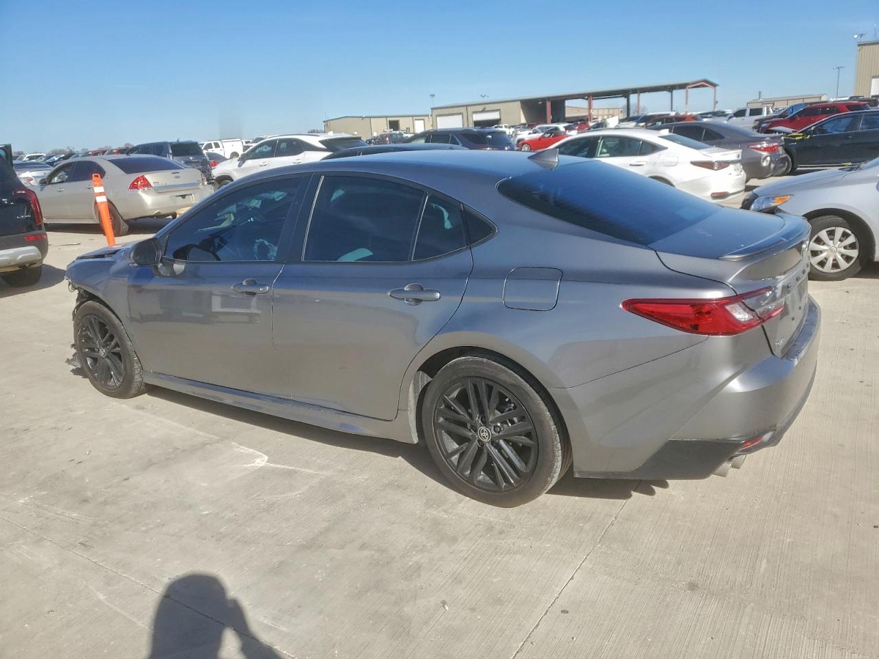 2025 TOYOTA CAMRY XSE photo 2