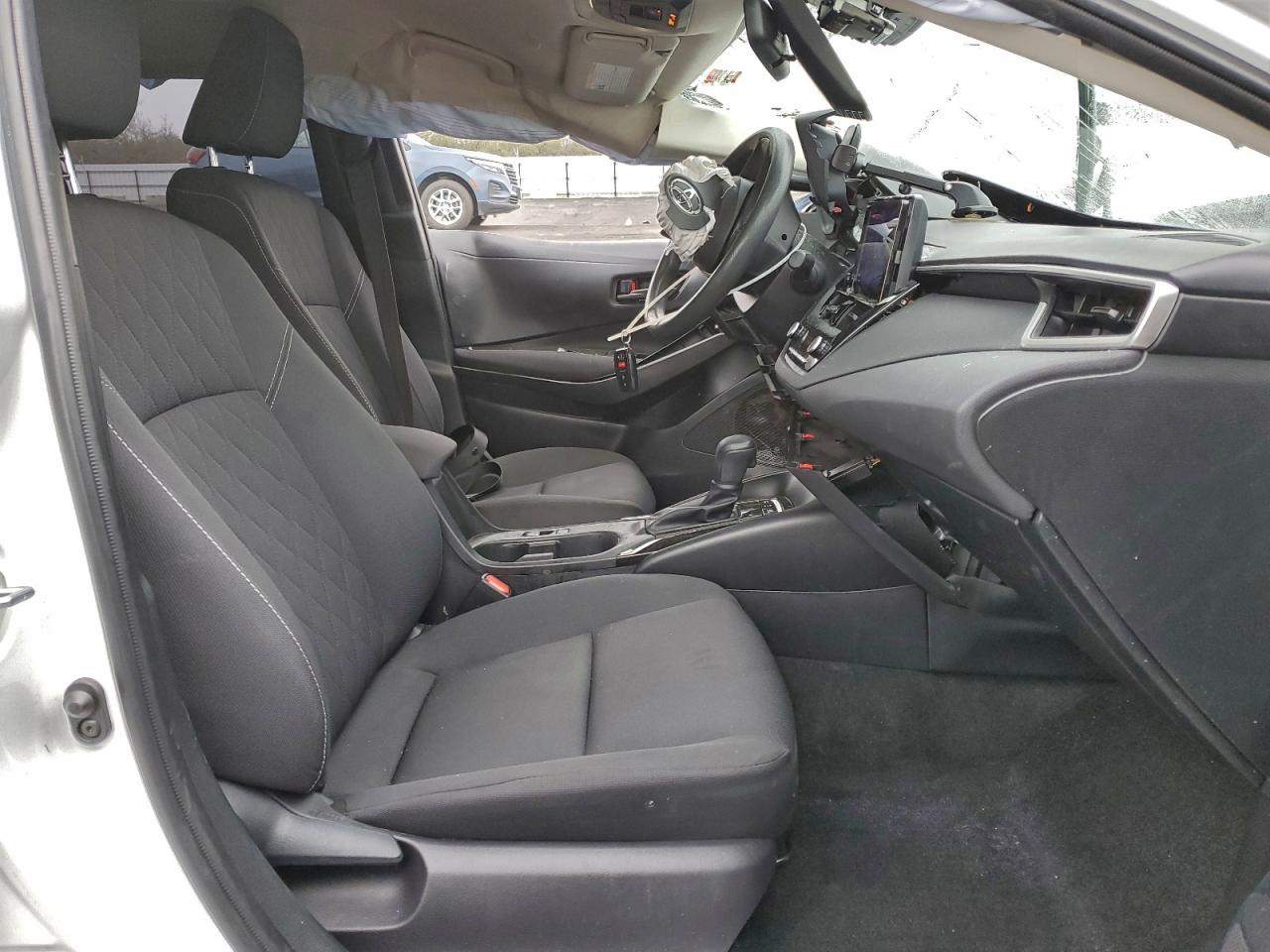 2024 TOYOTA COROLLA LE photo 7