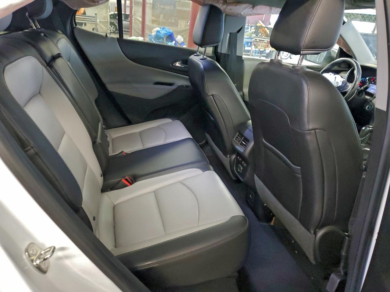 2019 CHEVROLET EQUINOX PREMIER photo 11