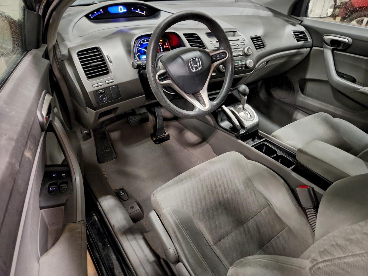2010 HONDA CIVIC LX photo 15