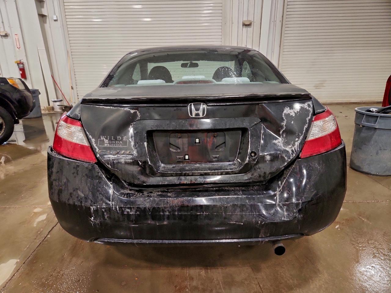 2010 HONDA CIVIC LX photo 11