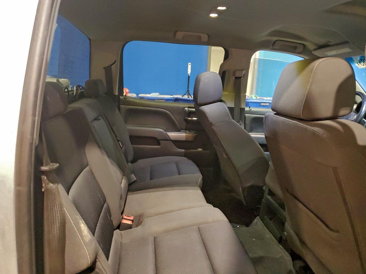 2018 CHEVROLET SILVERADO K1500 LT photo 19
