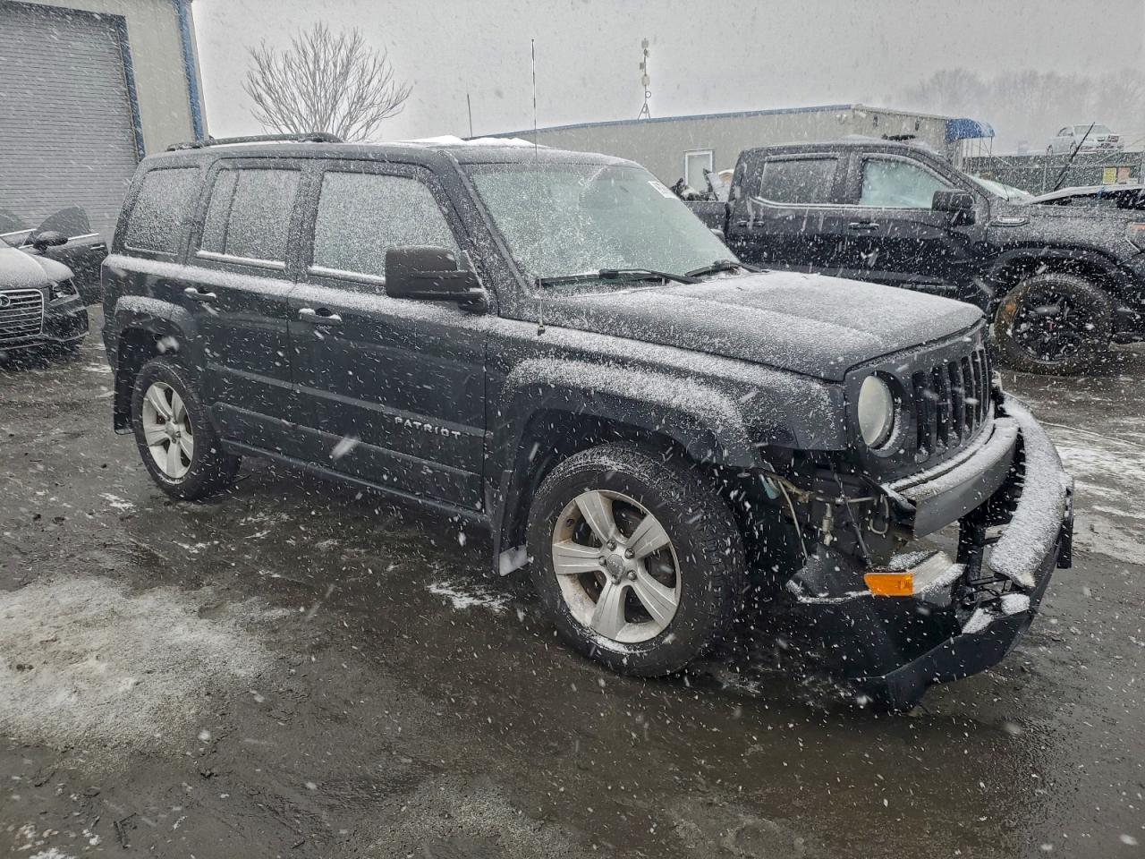 2014 JEEP PATRIOT SPORT photo 4