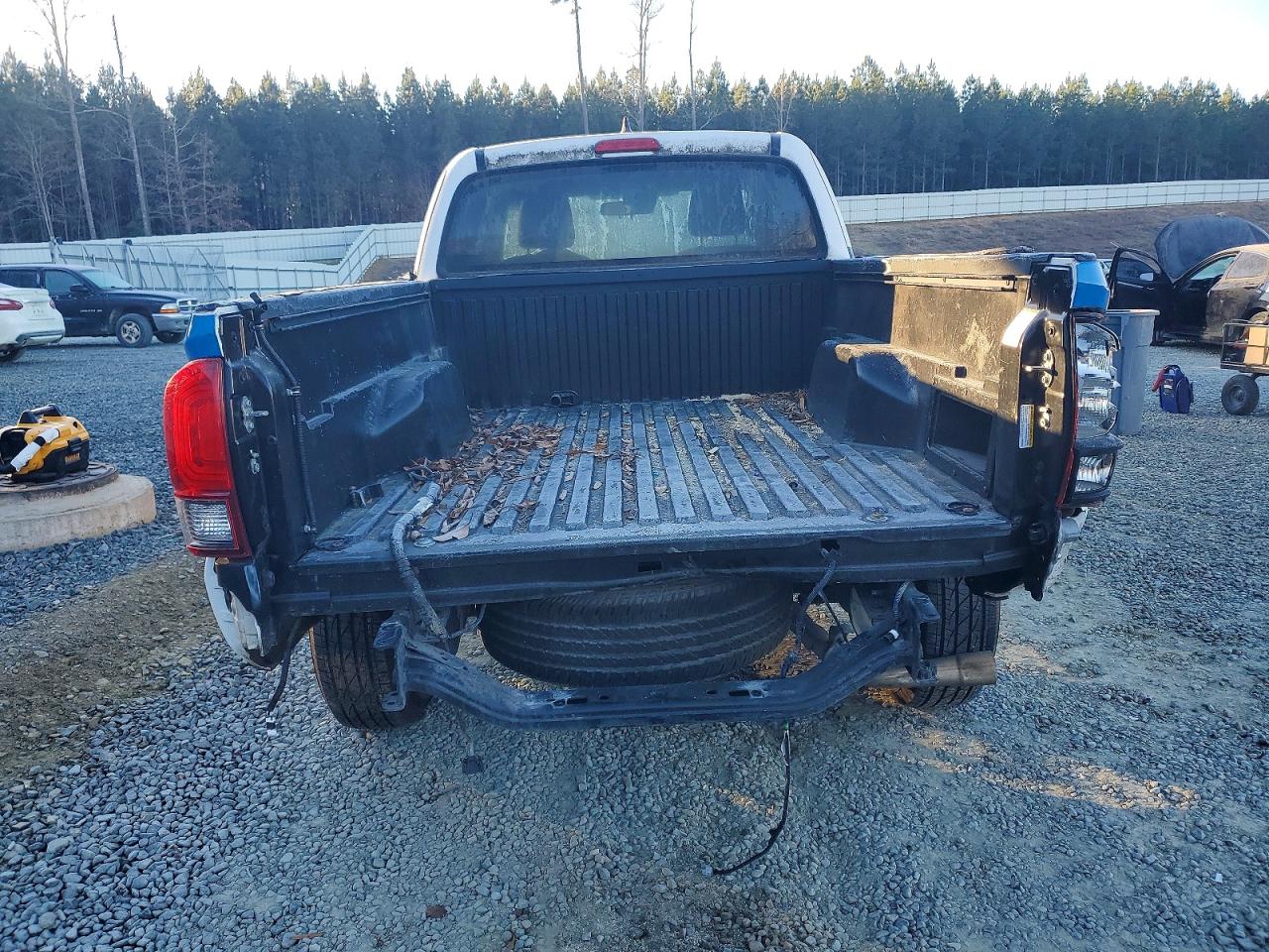 2019 TOYOTA TACOMA ACCESS CAB photo 11