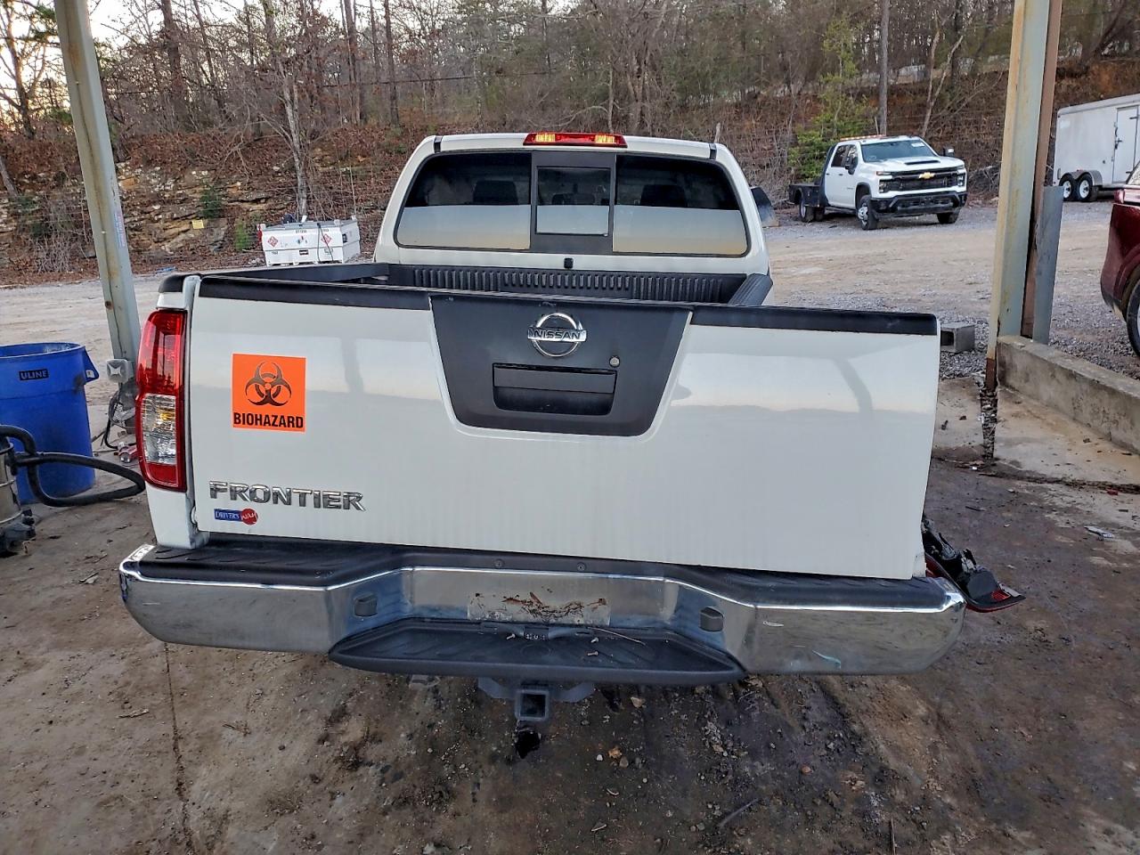 2010 NISSAN FRONTIER KING CAB SE photo 6