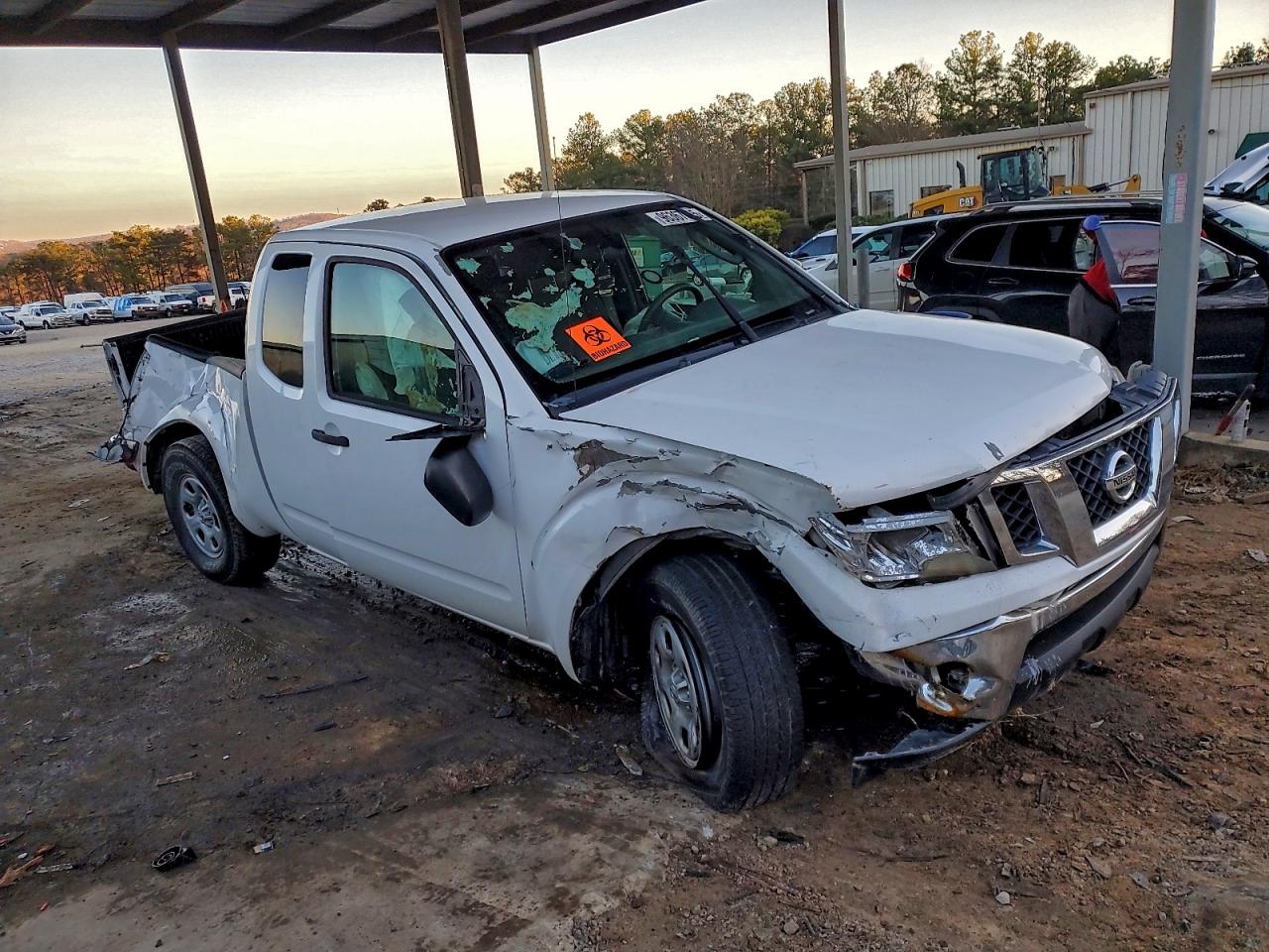 2010 NISSAN FRONTIER KING CAB SE photo 4