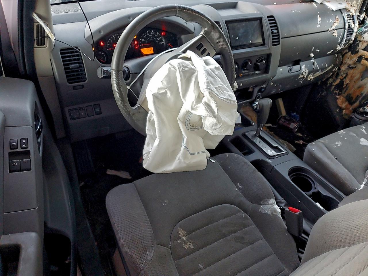 2010 NISSAN FRONTIER KING CAB SE photo 8