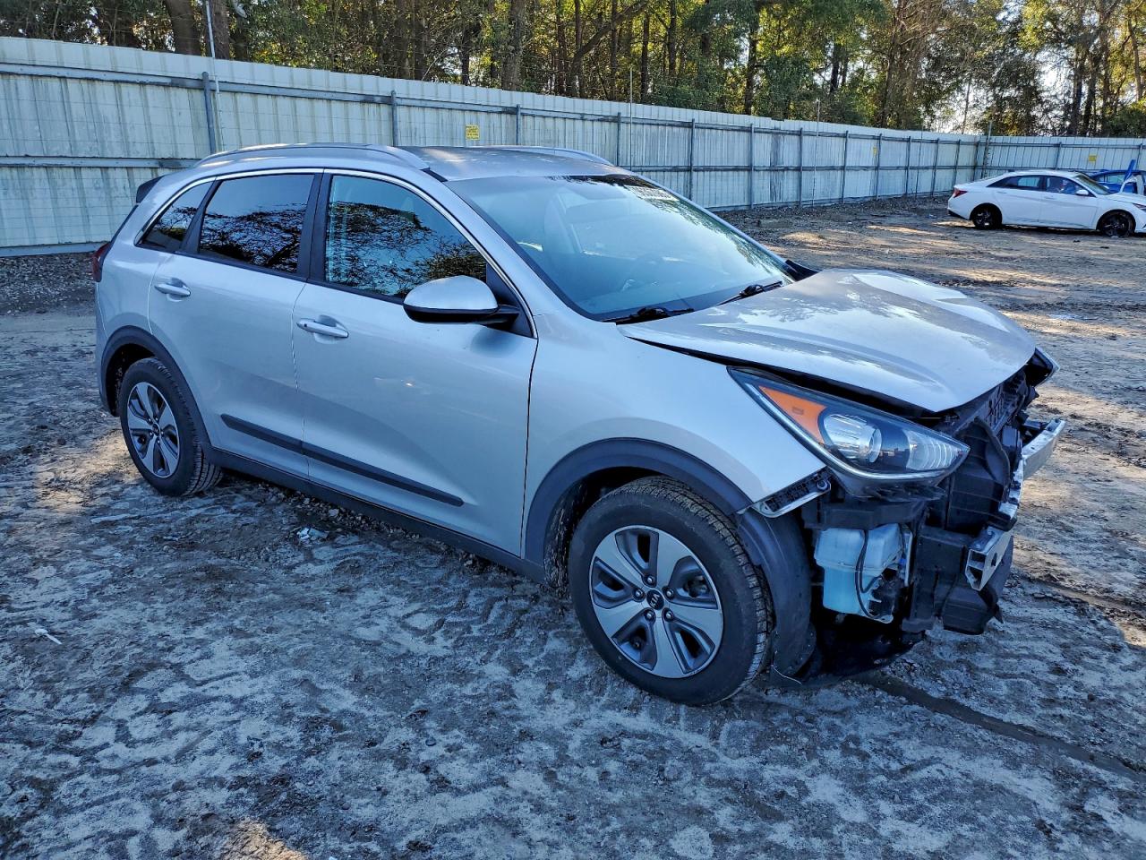 2019 KIA NIRO FE photo 4