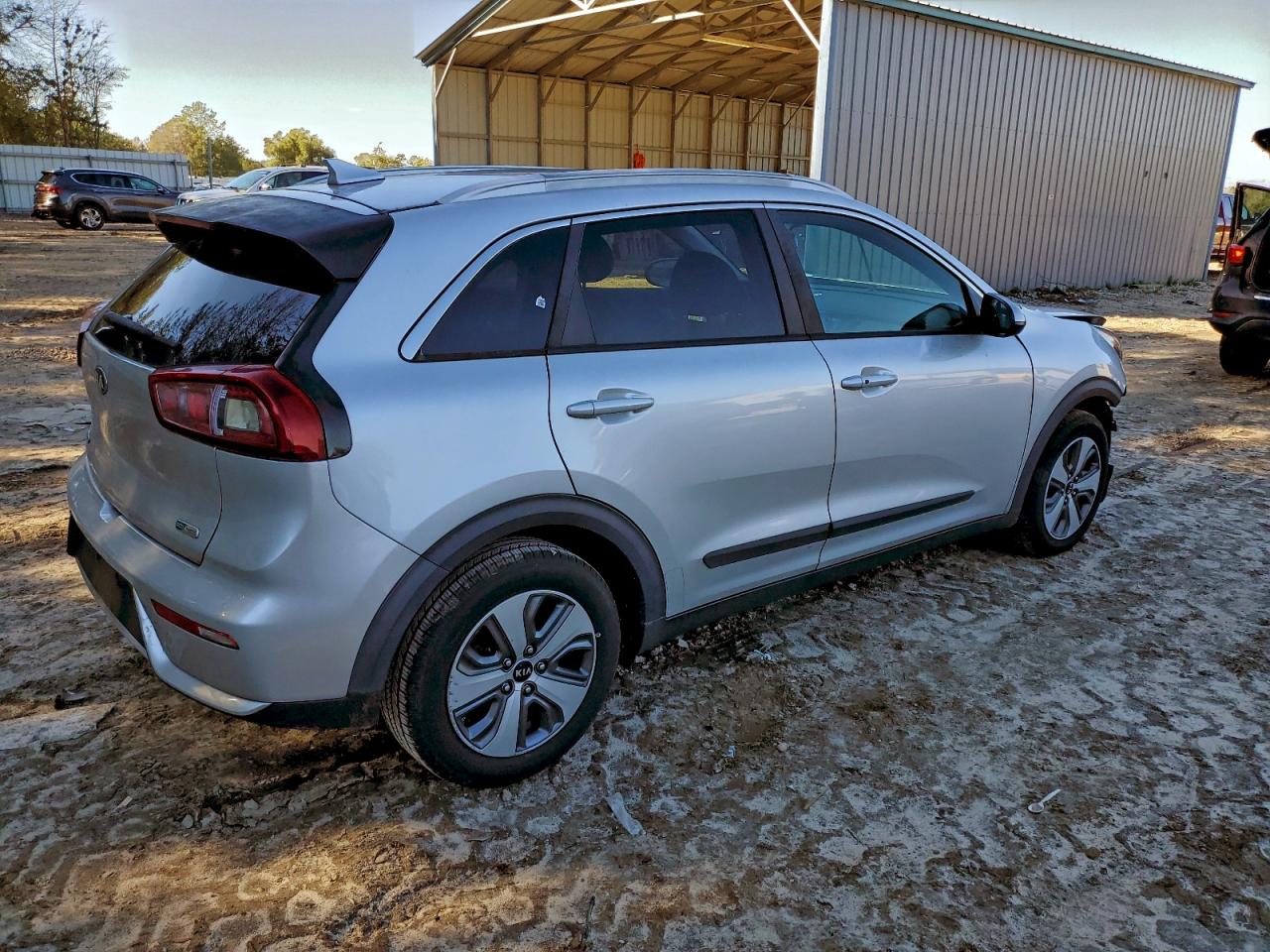 2019 KIA NIRO FE photo 3
