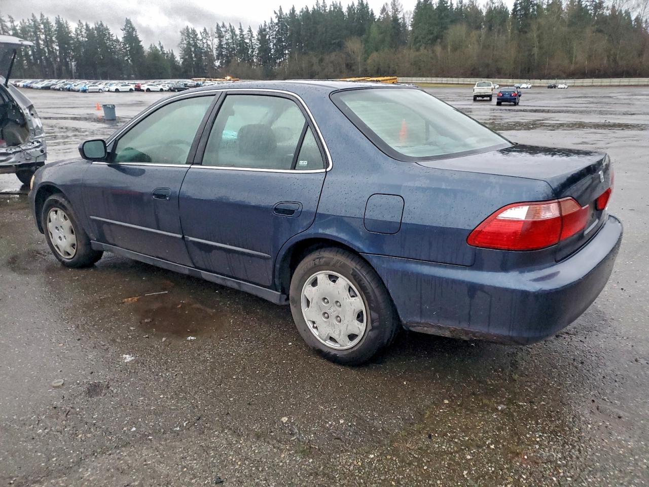 2000 HONDA ACCORD LX photo 2