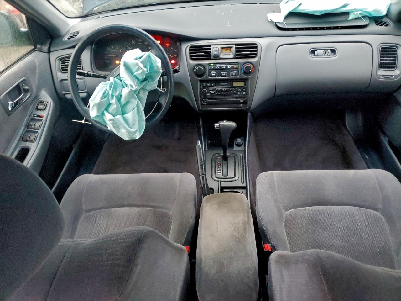 2000 HONDA ACCORD LX photo 8