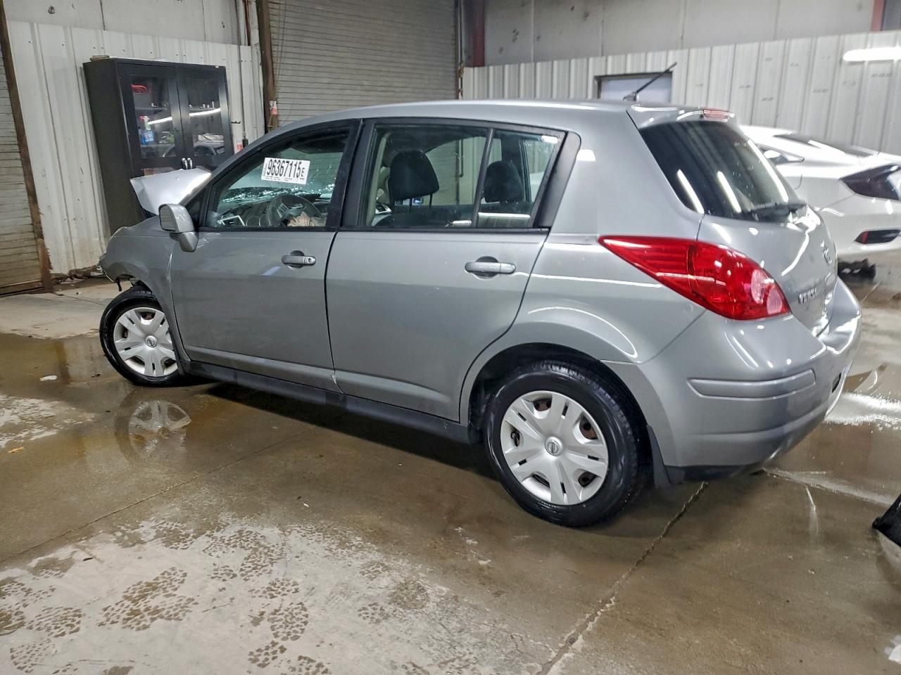 2012 NISSAN VERSA S photo 2