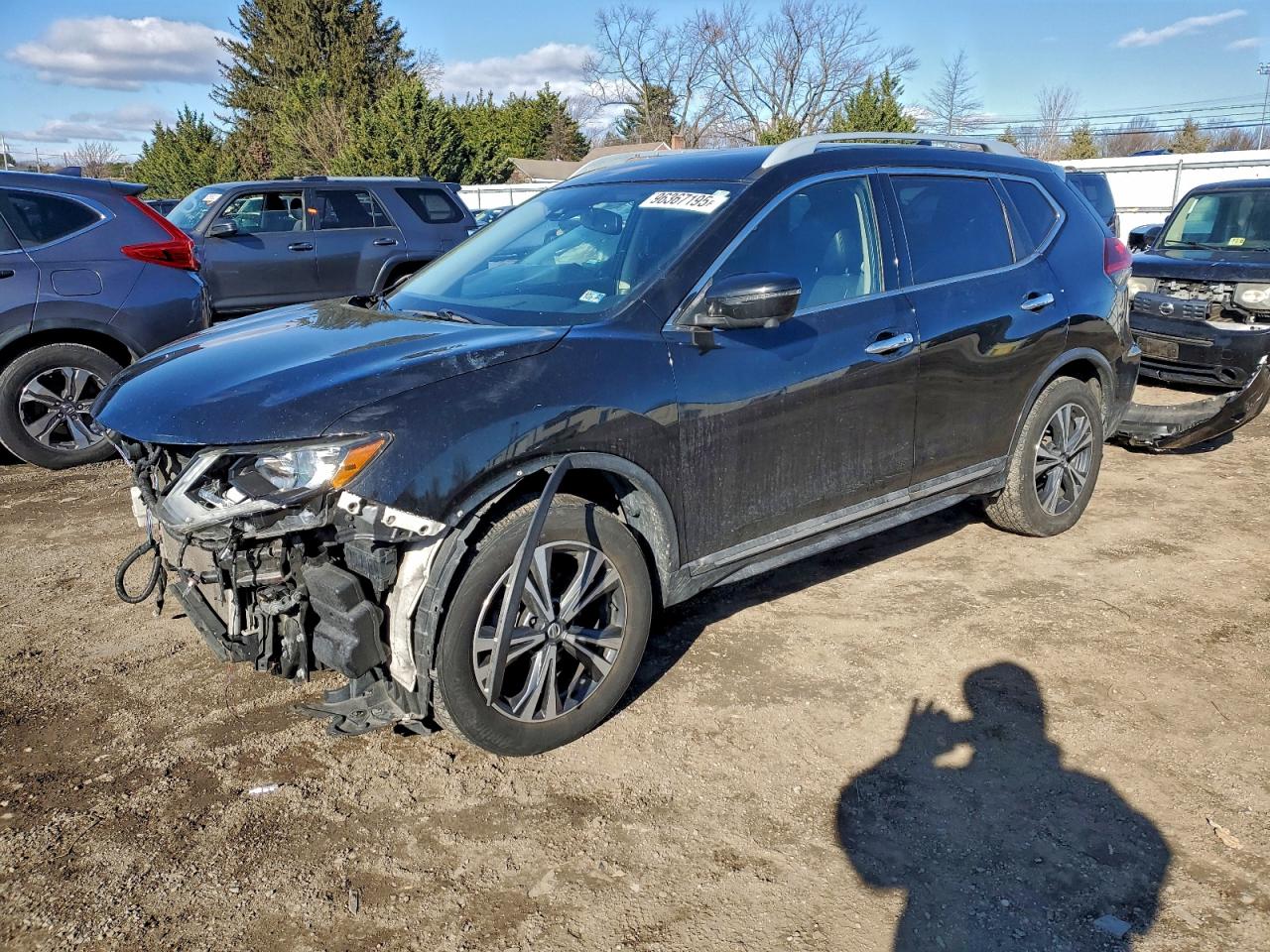 2018 NISSAN ROGUE