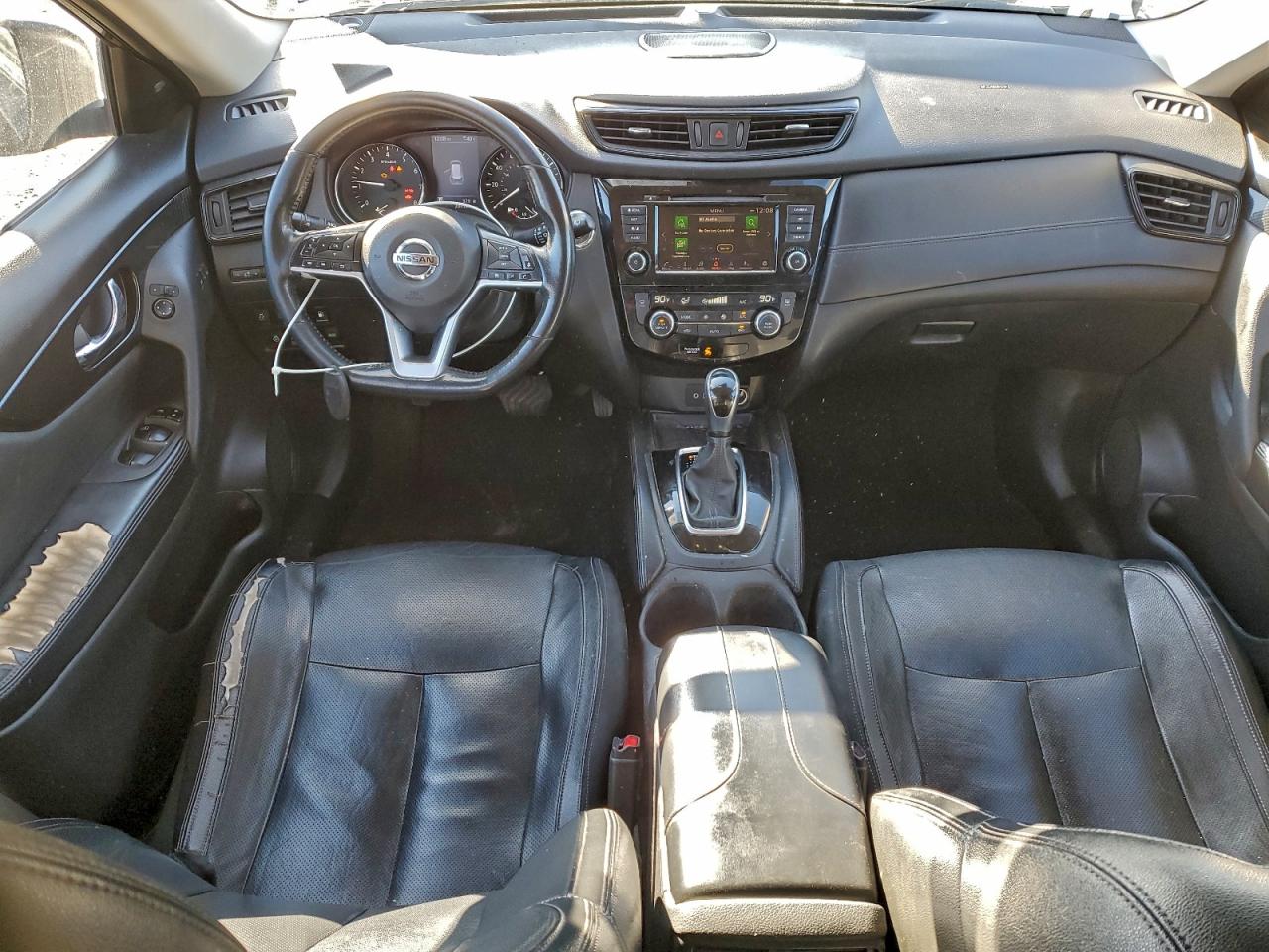 2018 NISSAN ROGUE S photo 8