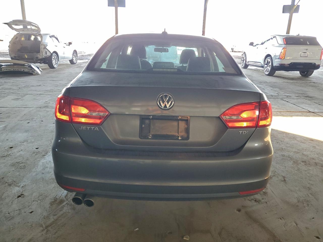 2011 VOLKSWAGEN JETTA TDI photo 6