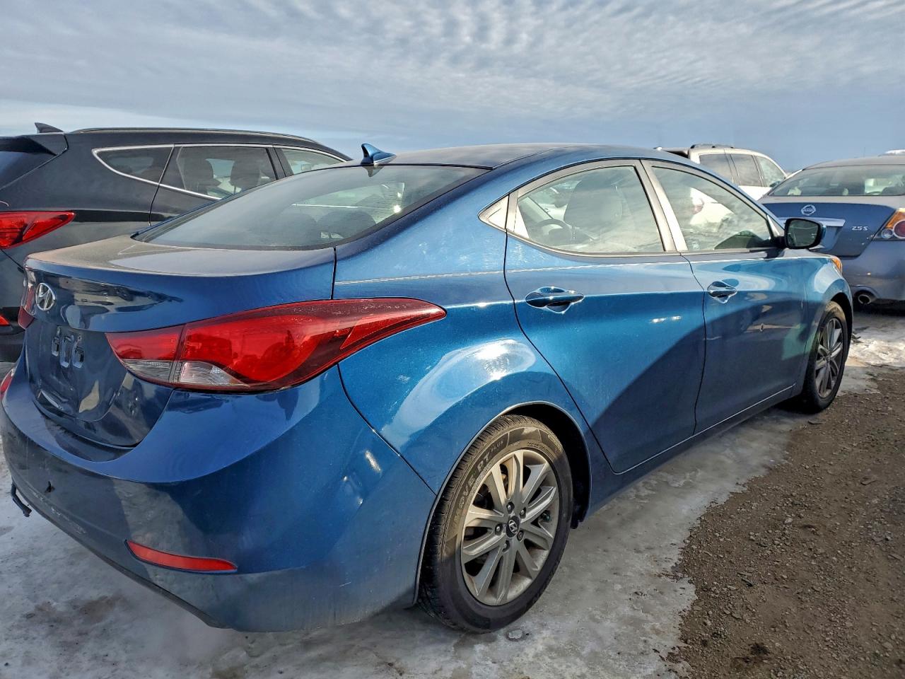 2015 HYUNDAI ELANTRA SE photo 3