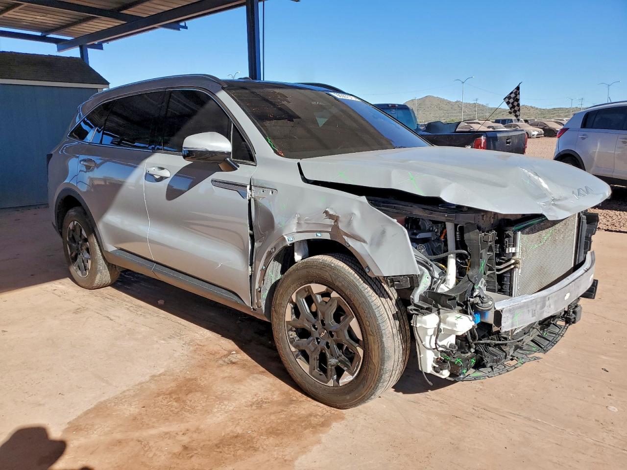 2024 KIA SORENTO S photo 7