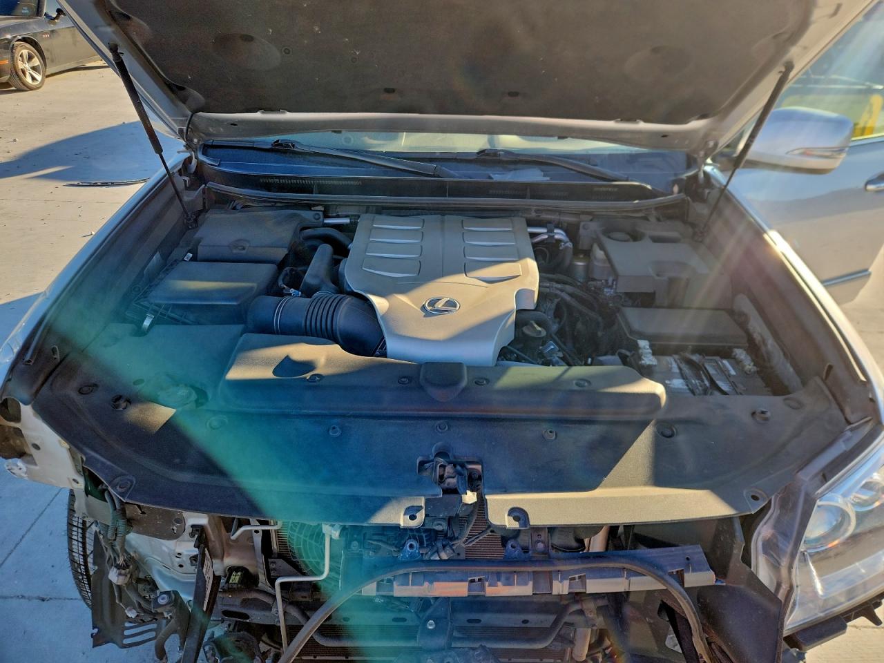 2014 LEXUS GX 460 photo 34