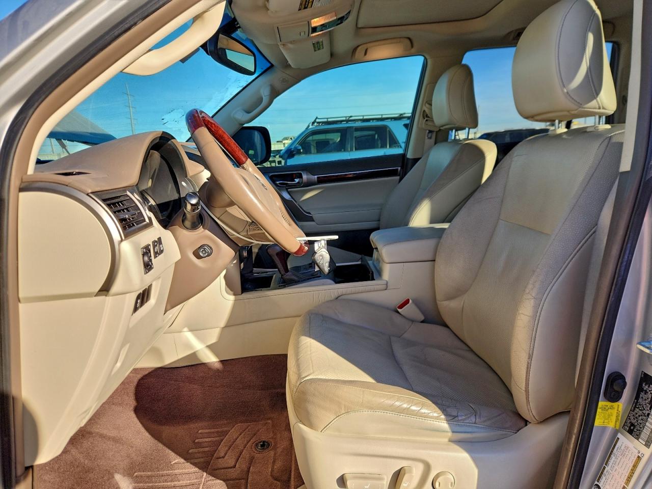 2014 LEXUS GX 460 photo 19