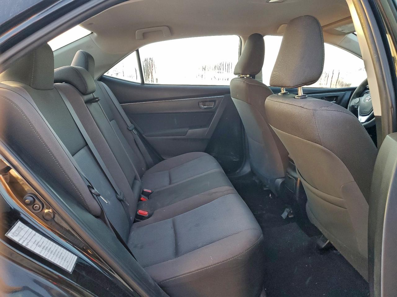 2017 TOYOTA COROLLA L photo 28