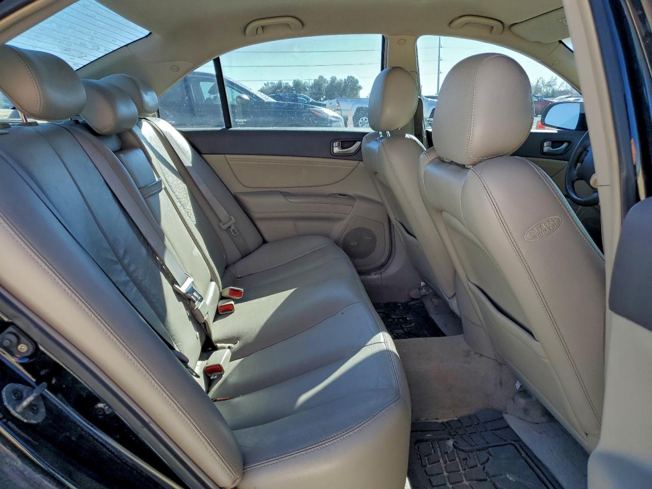 2008 HYUNDAI SONATA SE photo 28