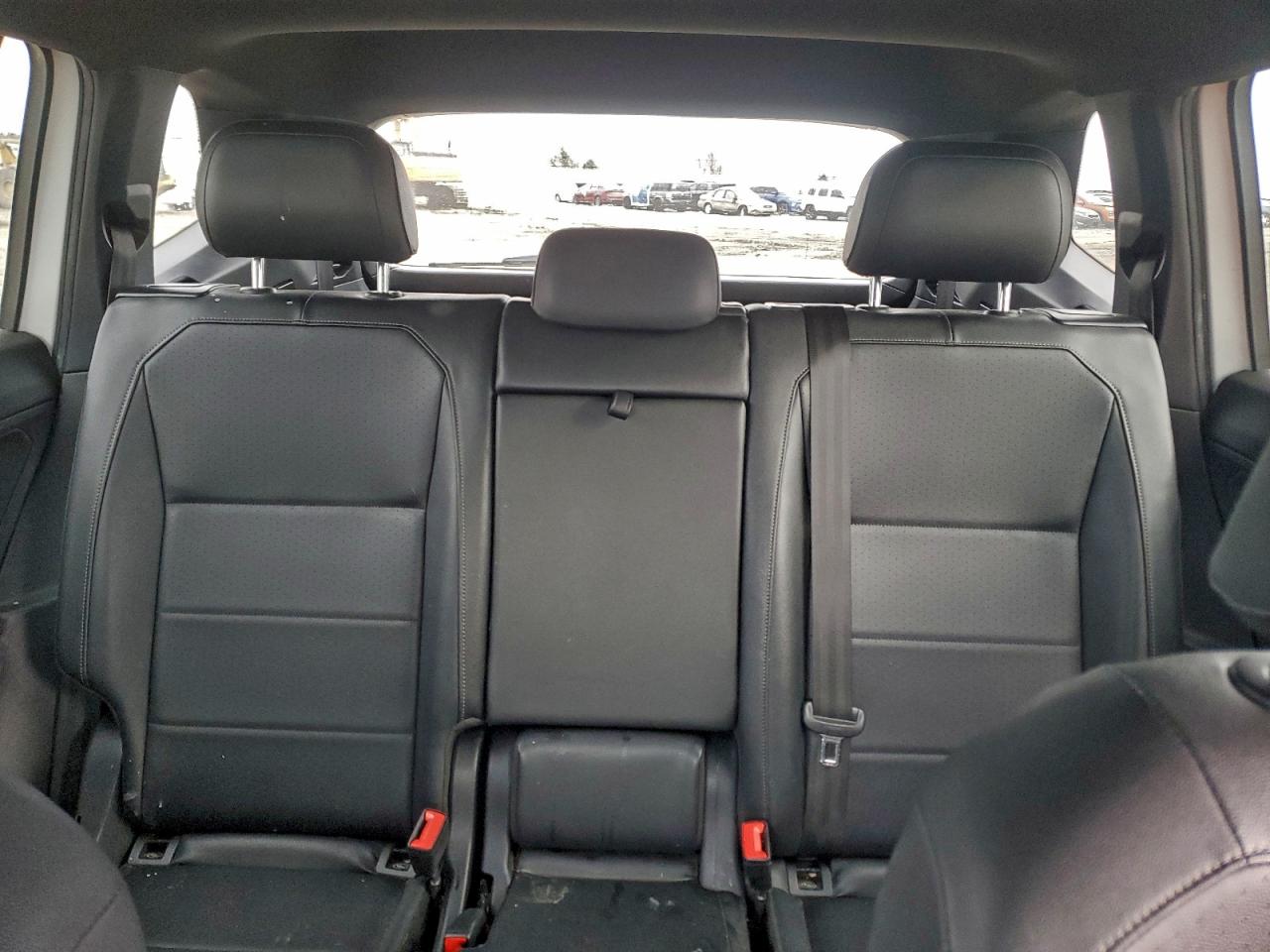 2020 VOLKSWAGEN TIGUAN SE photo 19