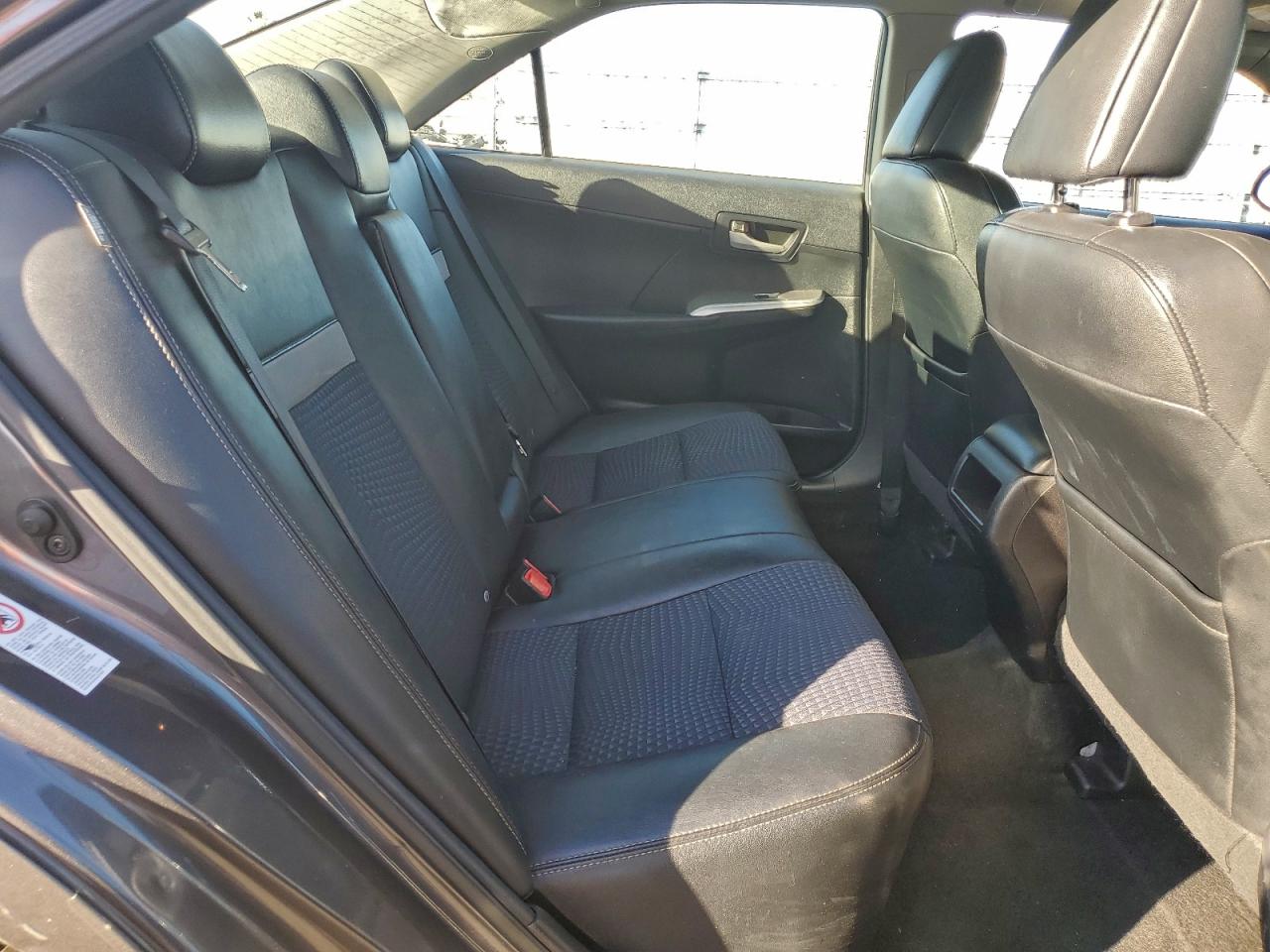 2014 TOYOTA CAMRY L photo 10