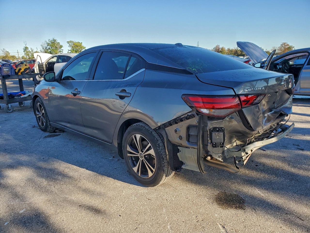 2022 NISSAN SENTRA SV photo 4