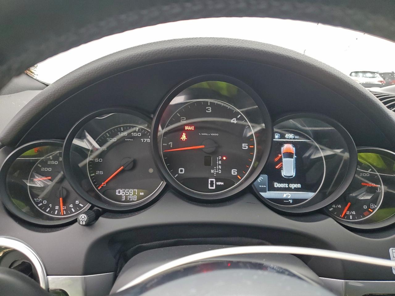 2015 PORSCHE CAYENNE photo 9