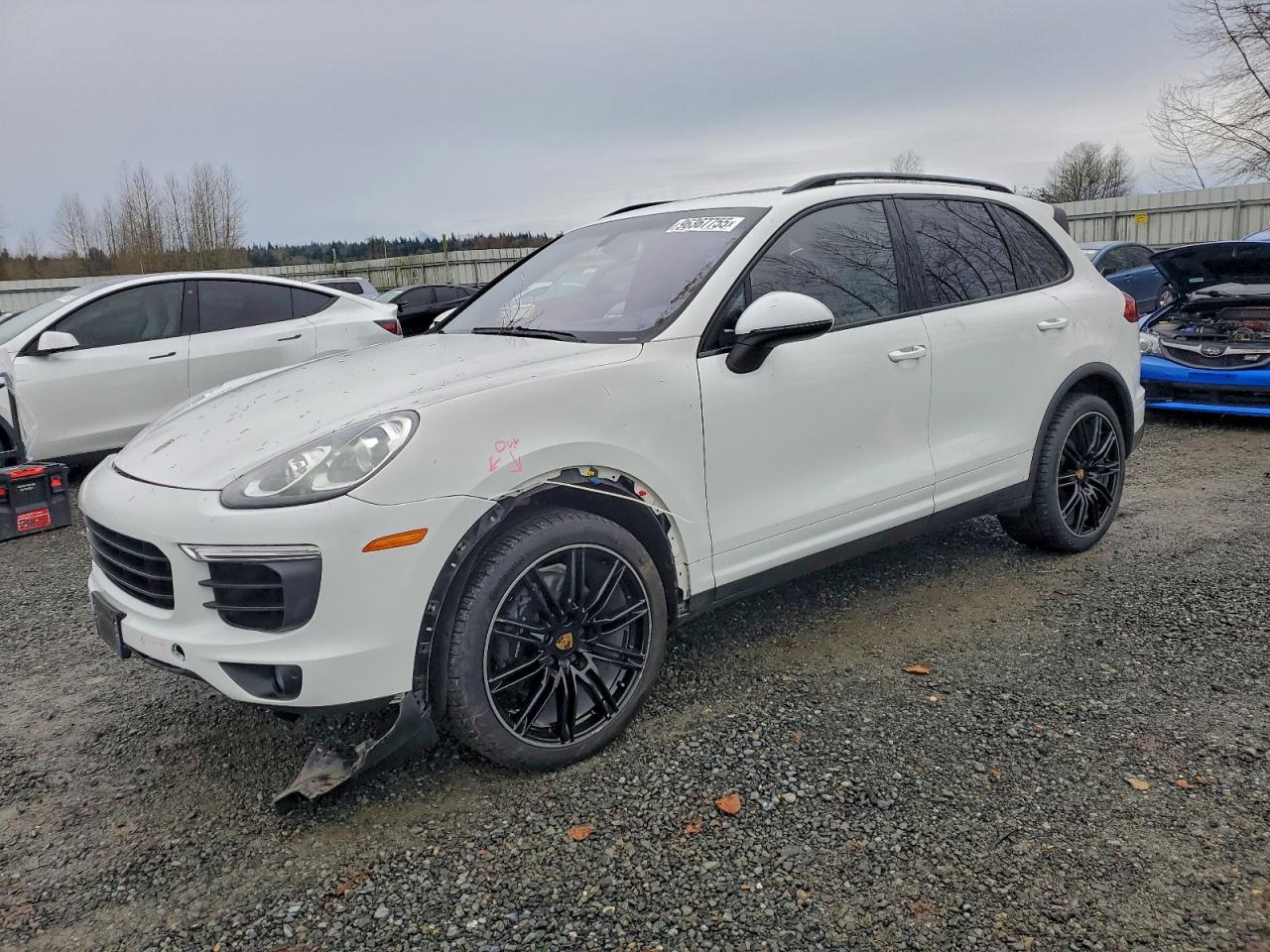 2015 PORSCHE CAYENNE — UNDERCARRIAGE damage — photo 1