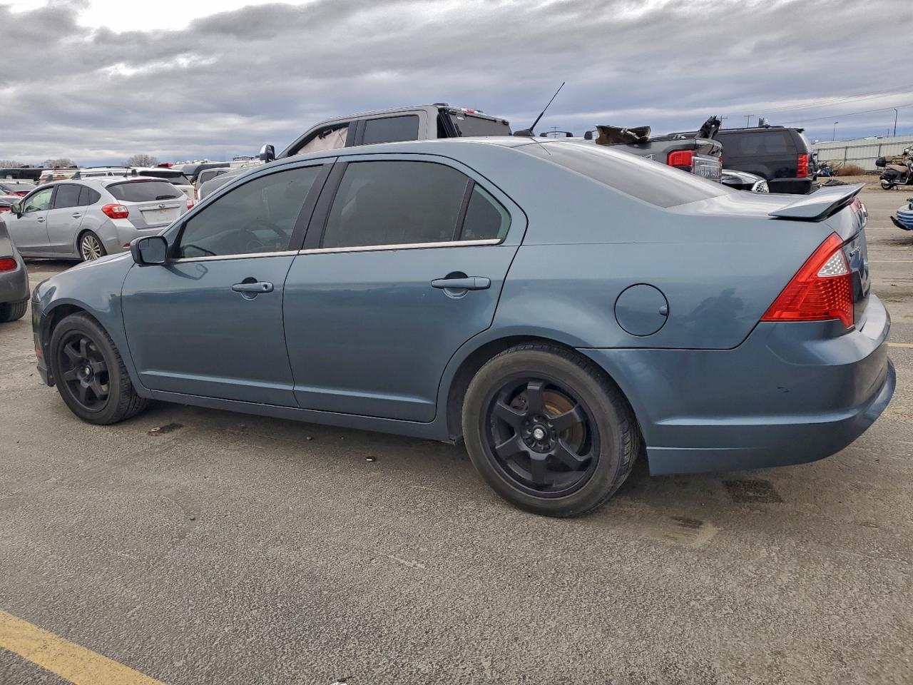 2012 FORD FUSION SE photo 2