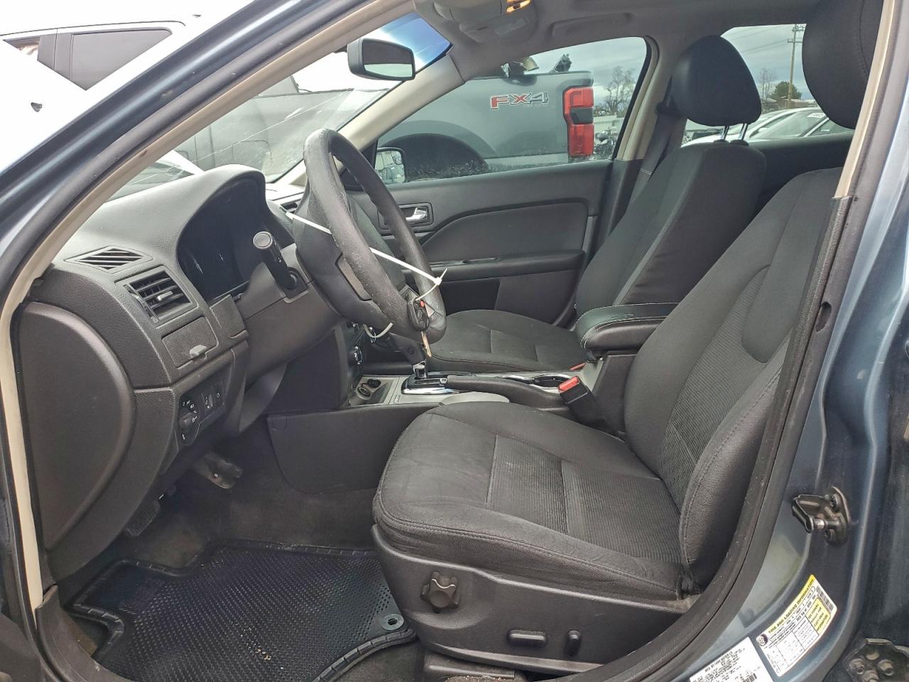 2012 FORD FUSION SE photo 7