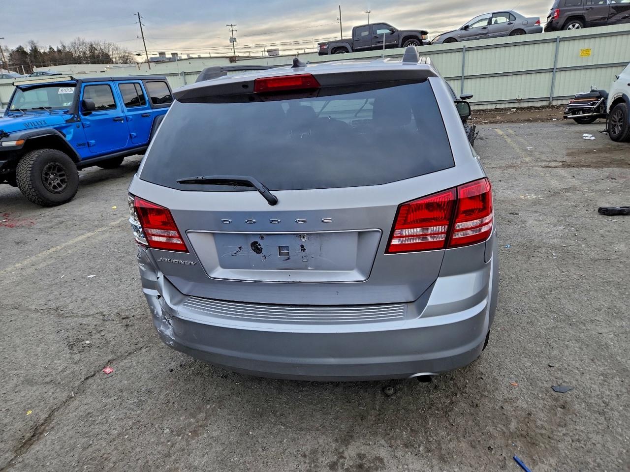 2017 DODGE JOURNEY SE photo 11
