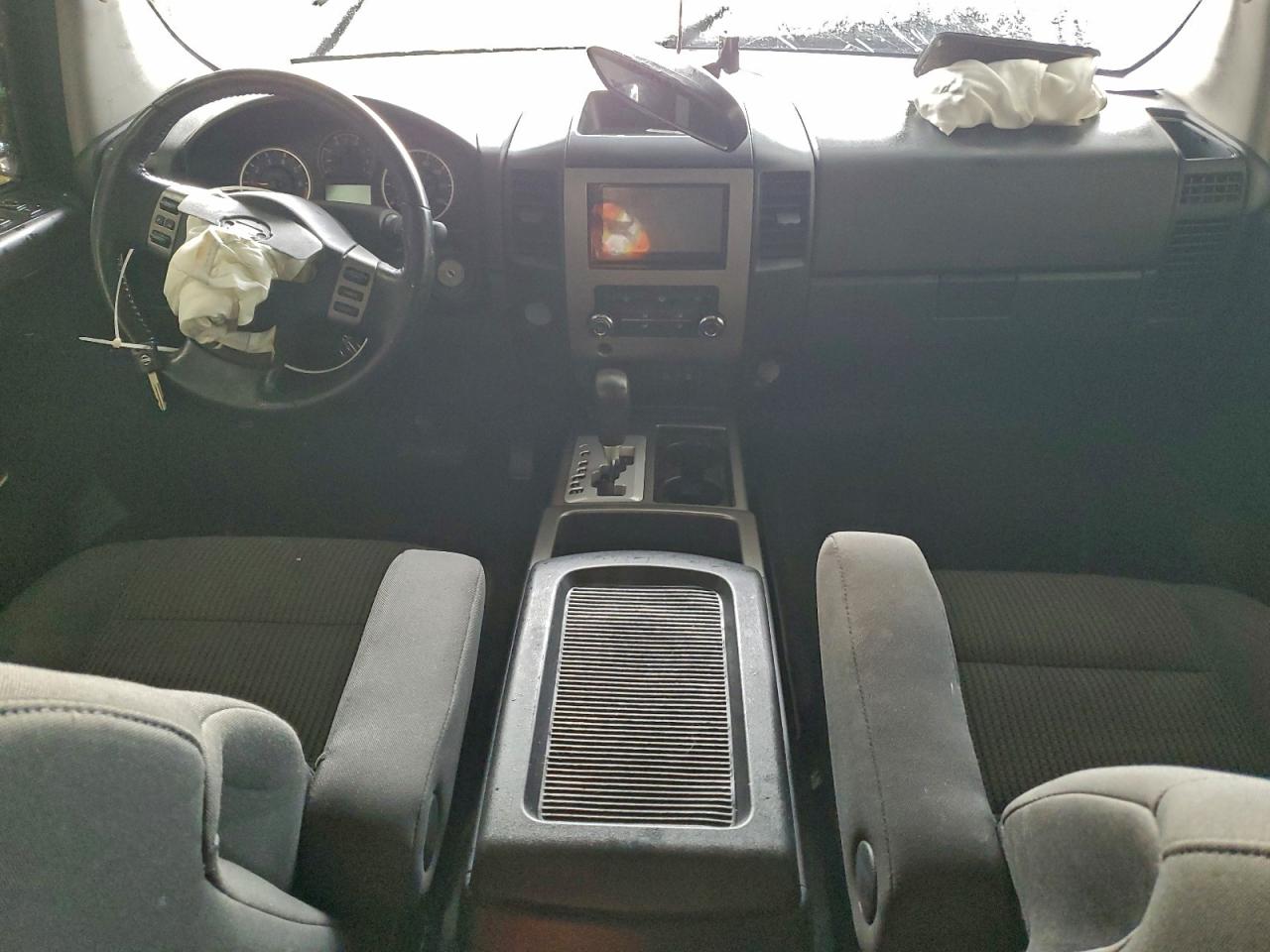 2010 NISSAN TITAN XE photo 8