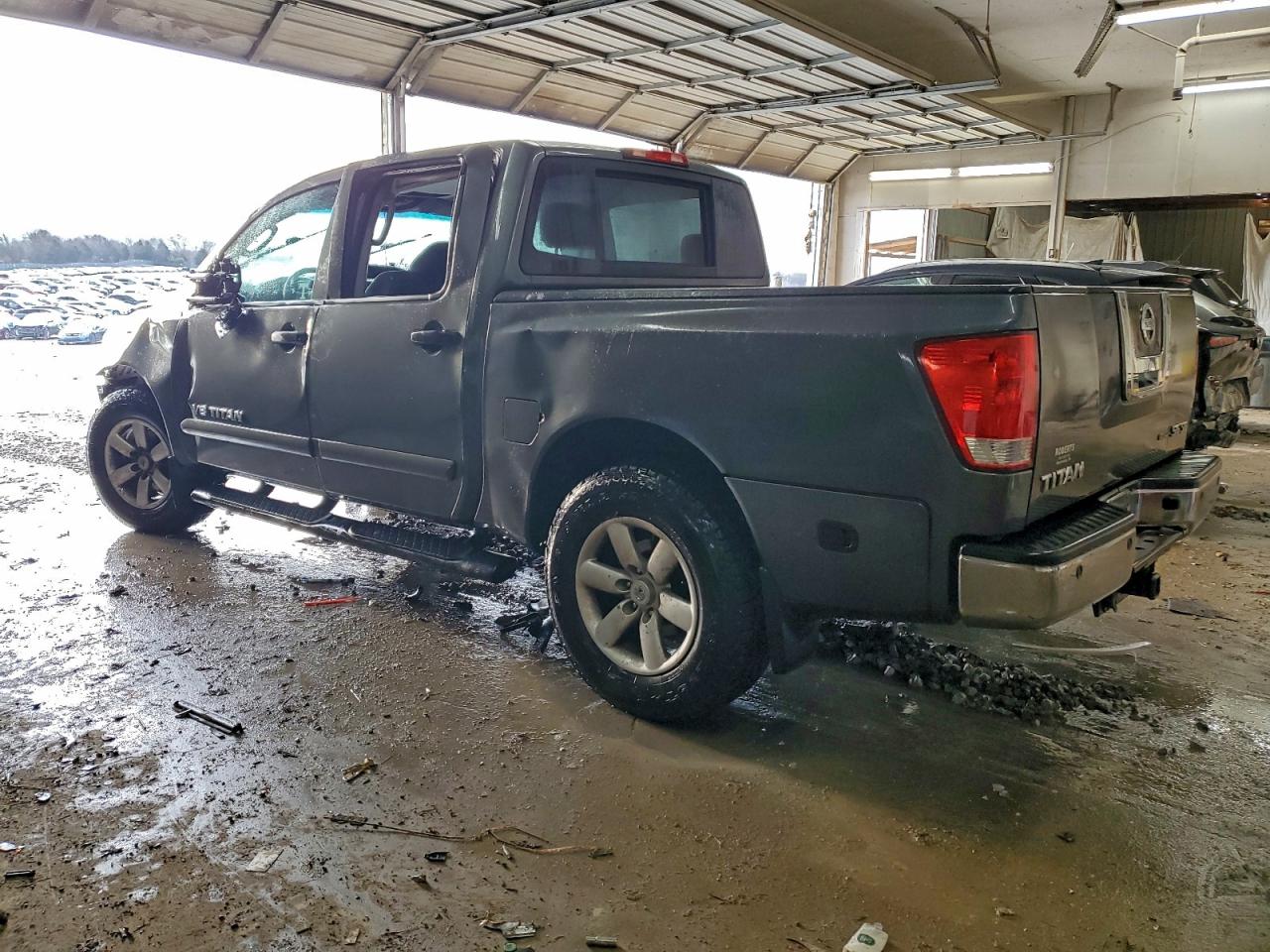 2010 NISSAN TITAN XE photo 2