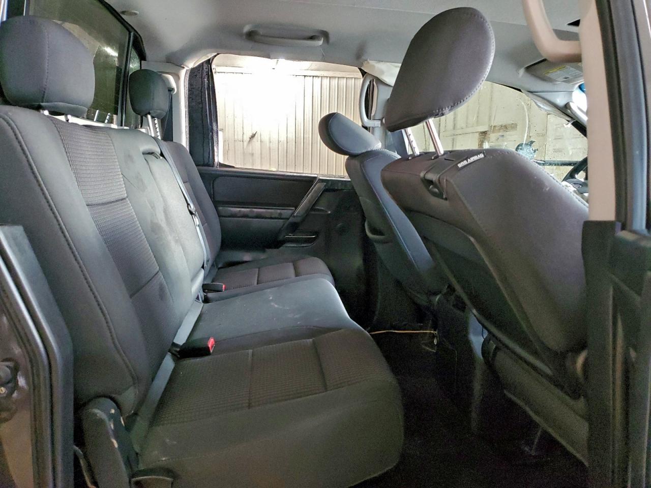 2010 NISSAN TITAN XE photo 10