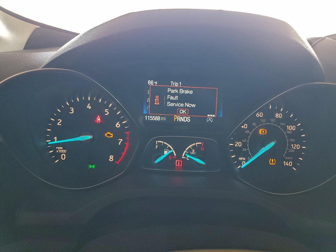 2018 FORD ESCAPE SE photo 9