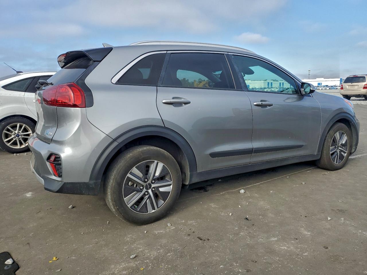 2022 KIA NIRO EX photo 3