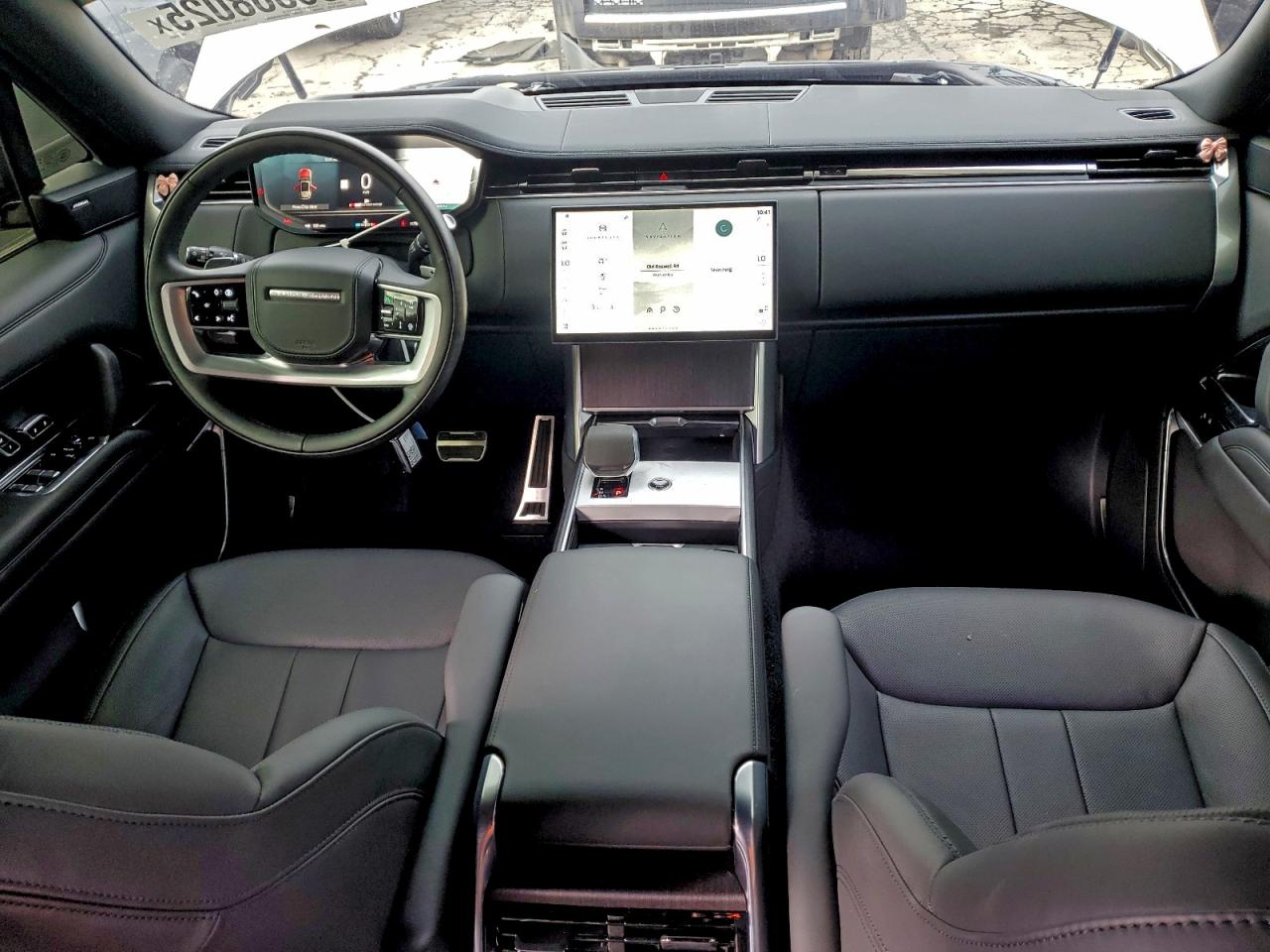 2025 LAND ROVER RANGE ROVER SE photo 22