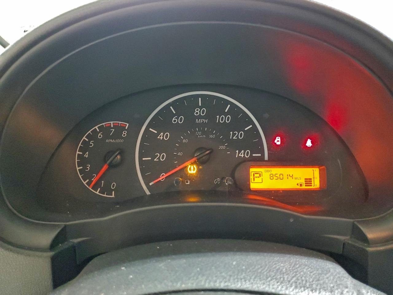 2019 NISSAN VERSA S photo 9