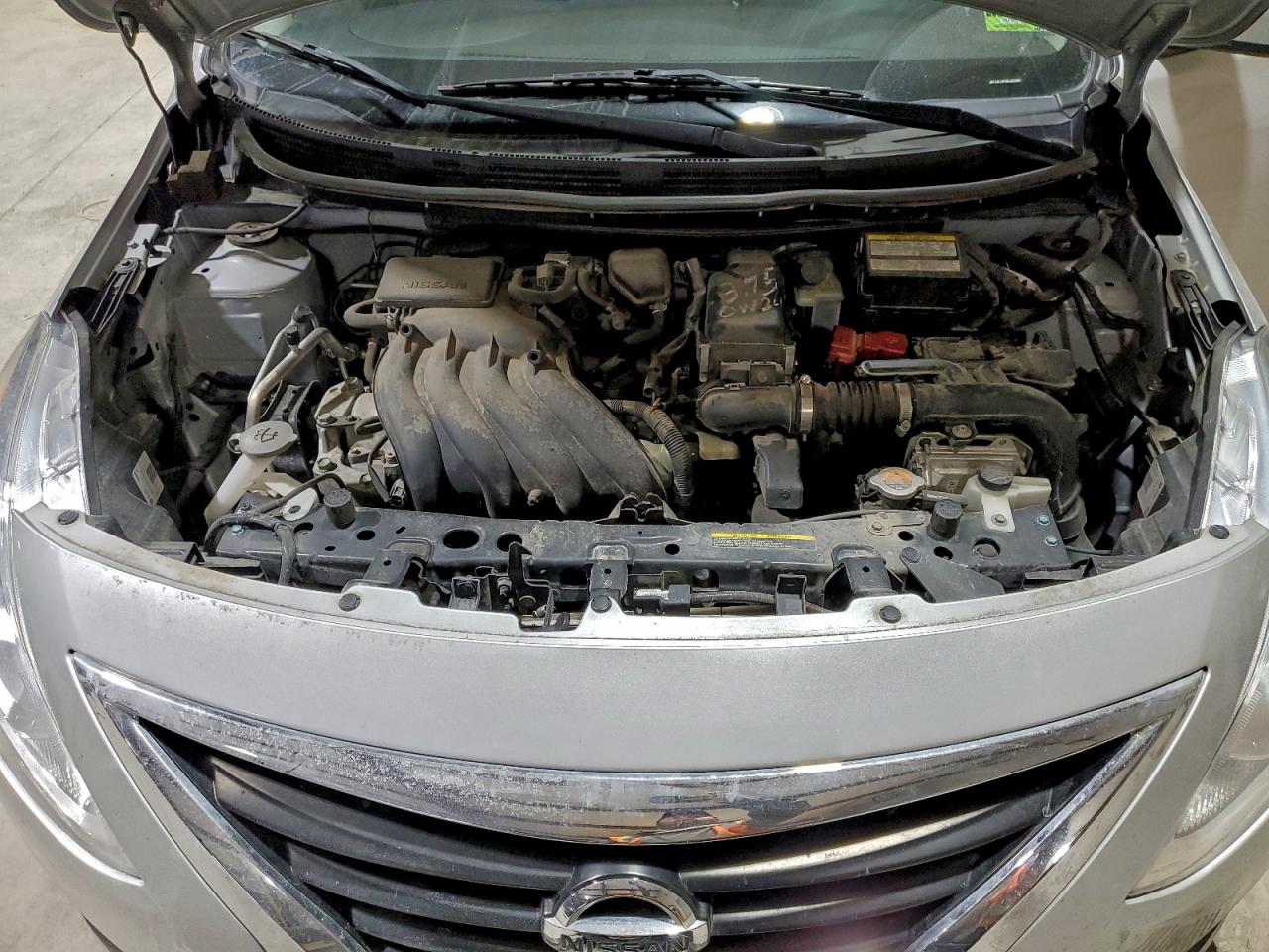 2019 NISSAN VERSA S photo 11